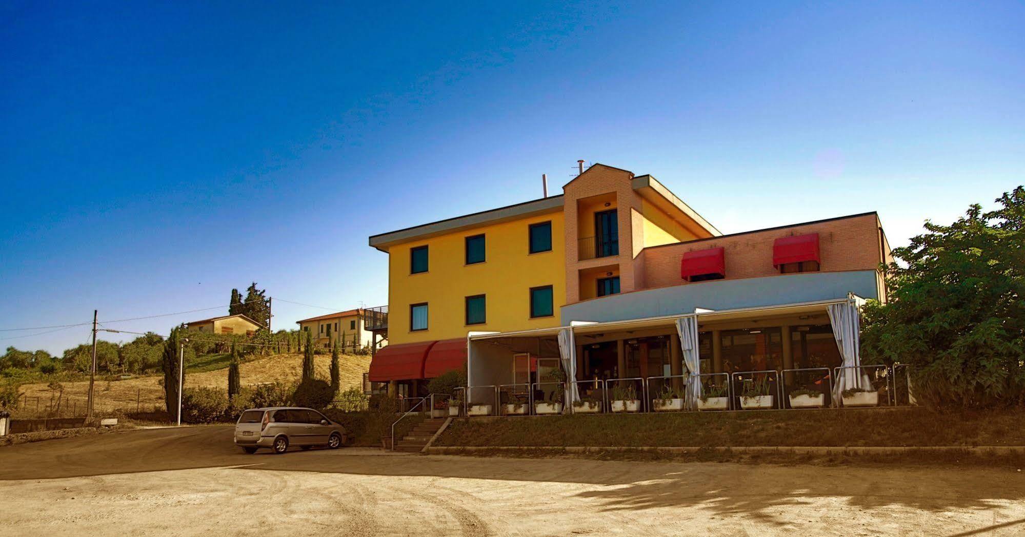 L'Antica Sosta Hotel Castelfiorentino Exterior foto